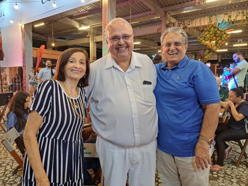 Nicinha Oliveira, O CirurgiÃ£o Hermano Marinho e Augusto Celestino Oliveira 