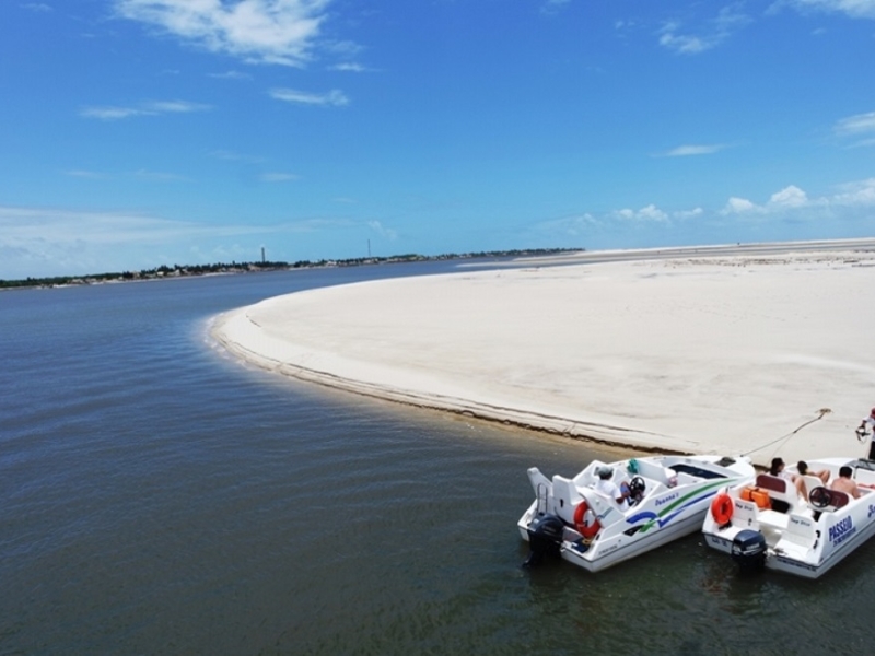 Em EstÃ¢ncia, no litoral sul, a Ilha da Sogra Ã© um ponto turÃ­stico bem visitados na Praia do Saco - Foto: Ascom | Setur | Governo de Sergipe
