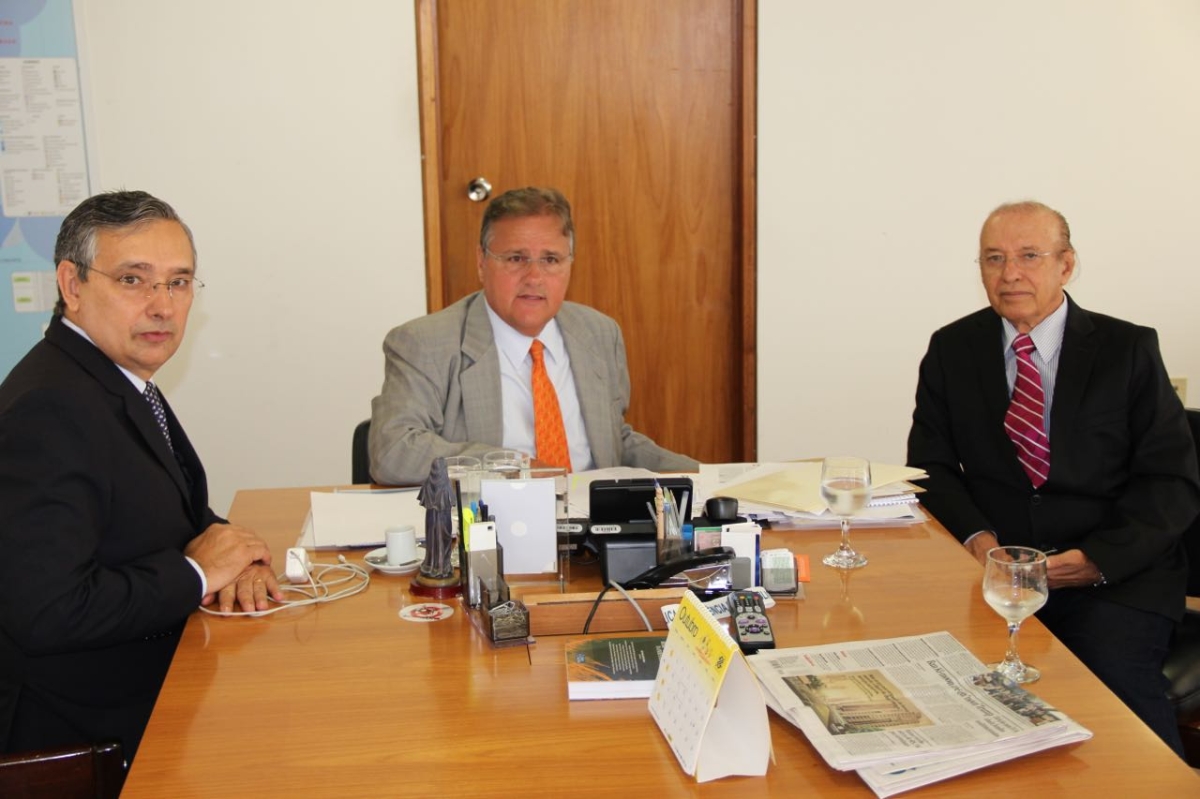 Valadares já tem aprovação do Governo Federal para liberação de recursos para o Hospital do Câncer (Imagem: Assessoria Valadares)