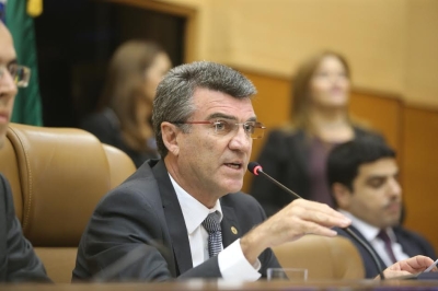 Deputado estadual Garibalde Mendonça (Imagem: César de Oliveira/Agência Alese)