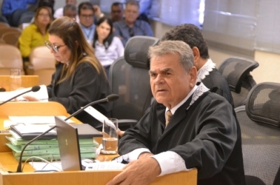 Conselheiro Carlos Alberto é o relator do processo (Foto: Cleverton Ribeiro)