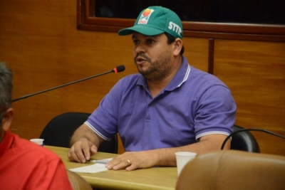 Audiência: Reuso da água é abordado por agricultor durante discussões na Alese (Imagem: Jadilson Simões/Agência Alese)