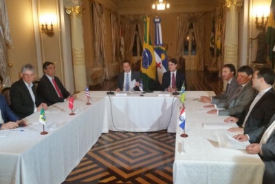 Reunidos governadores do Nordeste decidiram que não concordam com o acordo de ajuste fiscal sugerido pela UniãoSumaia Vilella/Agência Brasil