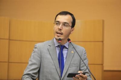 Deputado estadual Georgeo Passos (Imagem: César de Oliveira/Agência Alese)