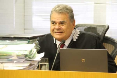 Conselheiro Carlos Alberto é o relator do processo referente a São Cristóvão (Imagem: Cleverton Ribeiro/TCE/SE)