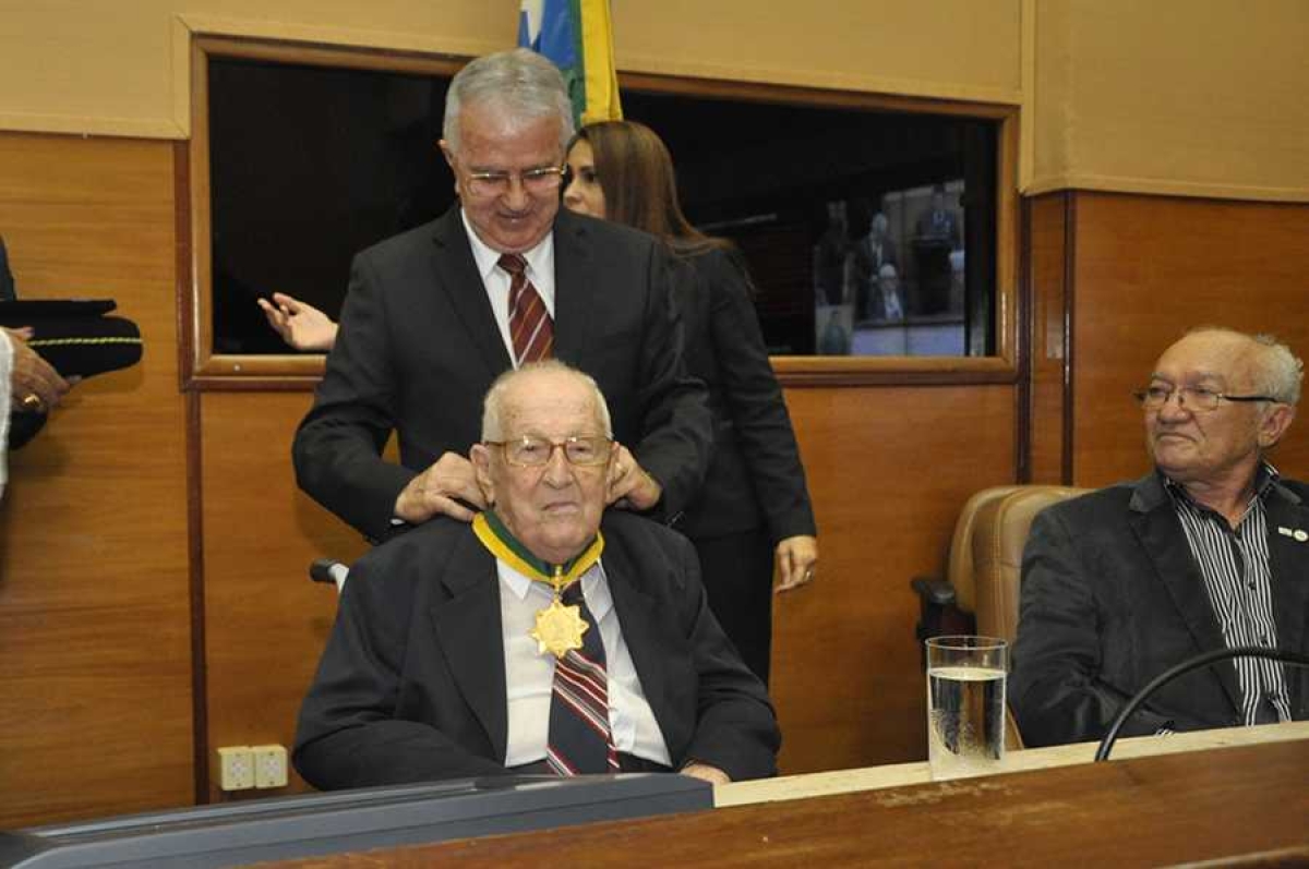 Trajetória de vida de Antônio Melo Prudente é reconhecida pela Alese (Imagem: Jadilson Simões/Agência Alese)