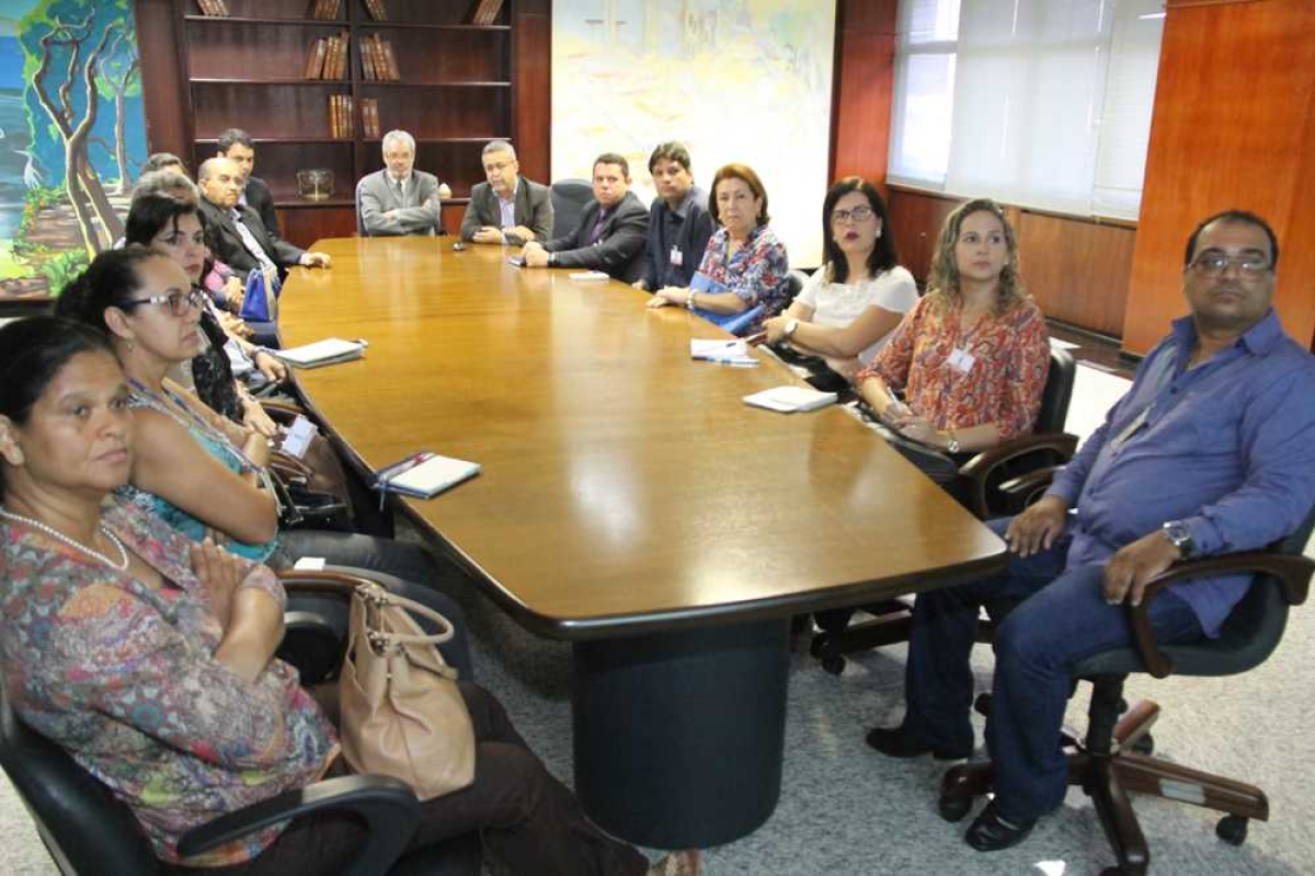 Estiveram no Tribunal integrantes das áreas de Finanças, Controle Interno e Tecnologia de diversos órgãos (Imagem: Cleverton Ribeiro/TCE/SE)