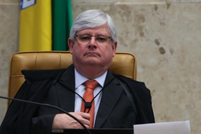 O procurador-geral da República, Rodrigo Janot, remeteu ao Supremo Tribunal Federal acordos de delação premiada de 77 de executivos da Odebrecht (Imagem: José Cruz/Agência Brasil)