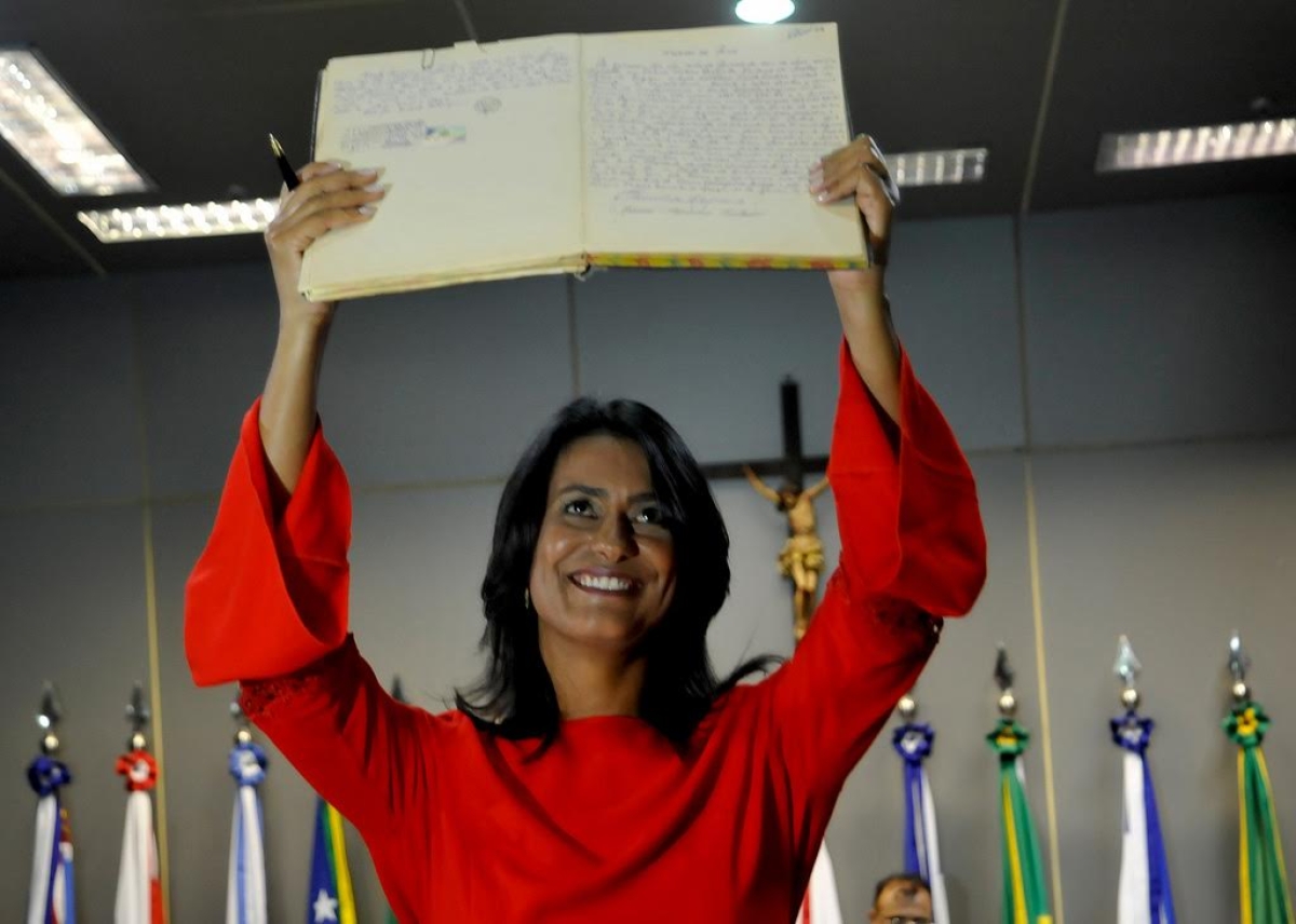 Edvaldo Nogueira e Eliane Aquino tomam posse em Aracaju (Imagem: Janaína Santos/Assessoria Edvaldo Nogueira)
