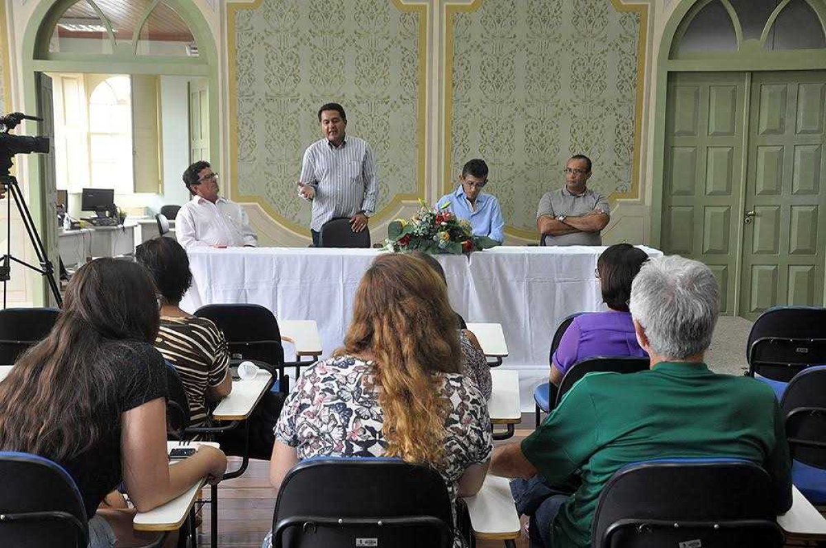Solenidade na Escola do Legislativo (Imagem: Jadilson Simões/Agência Alese)