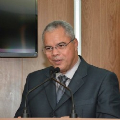 Padre Inaldo reduz valor do próprio salário em 35,7% (Imagem: Agência Notícias de Socorro) Padre Inaldo reduz valor do próprio salário em 35,7% (Imagem: Agência Notícias de Socorro)