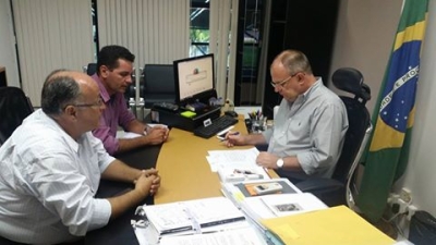 Gerfesson Trindade, Eraldo Andrade e Belivaldo Chagas (Imagem: Assessoria PMB) Gerfesson Trindade, Eraldo Andrade e Belivaldo Chagas (Imagem: Assessoria PMB)