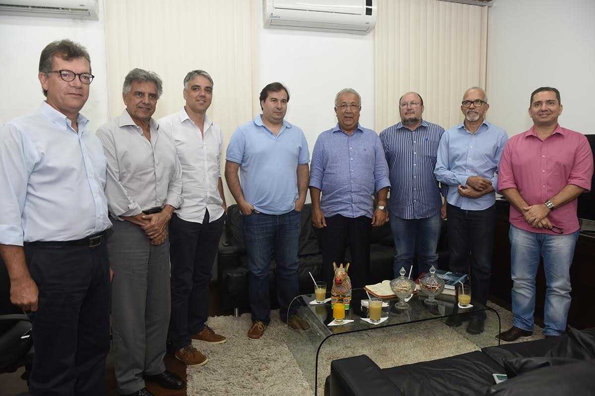 Governador de Sergipe recebe Rodrigo Maia, presidente da Câmara dos Deputados (Imagem: Marcelle Cristinne/Assessoria Governo de Sergipe)