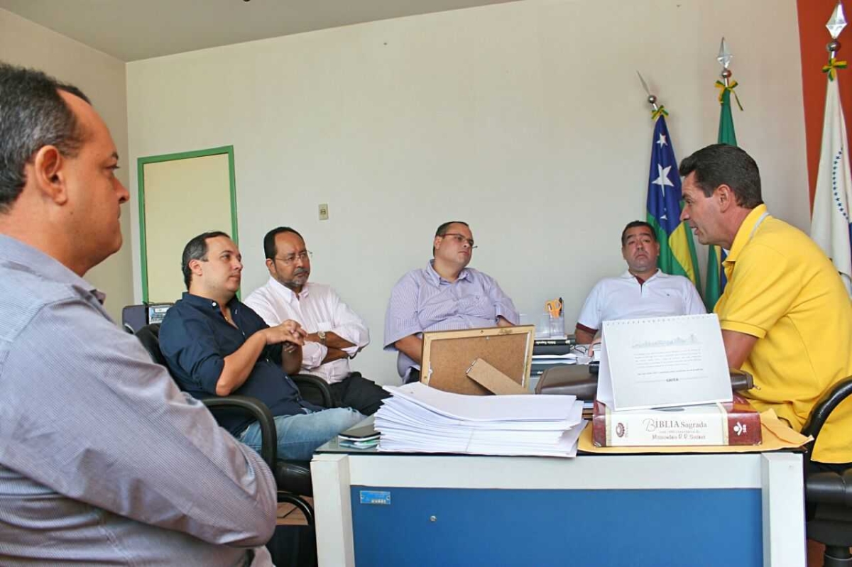 Valadares Filho visita Boquim e discute emendas para o município (Imagem: Joe/Assessoria PMB)