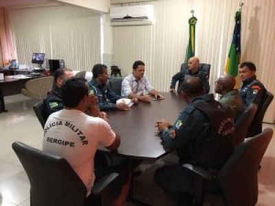 Capitão Samuel intermedia negociação de presunção inocência de praças (Imagem: Agência Alese)