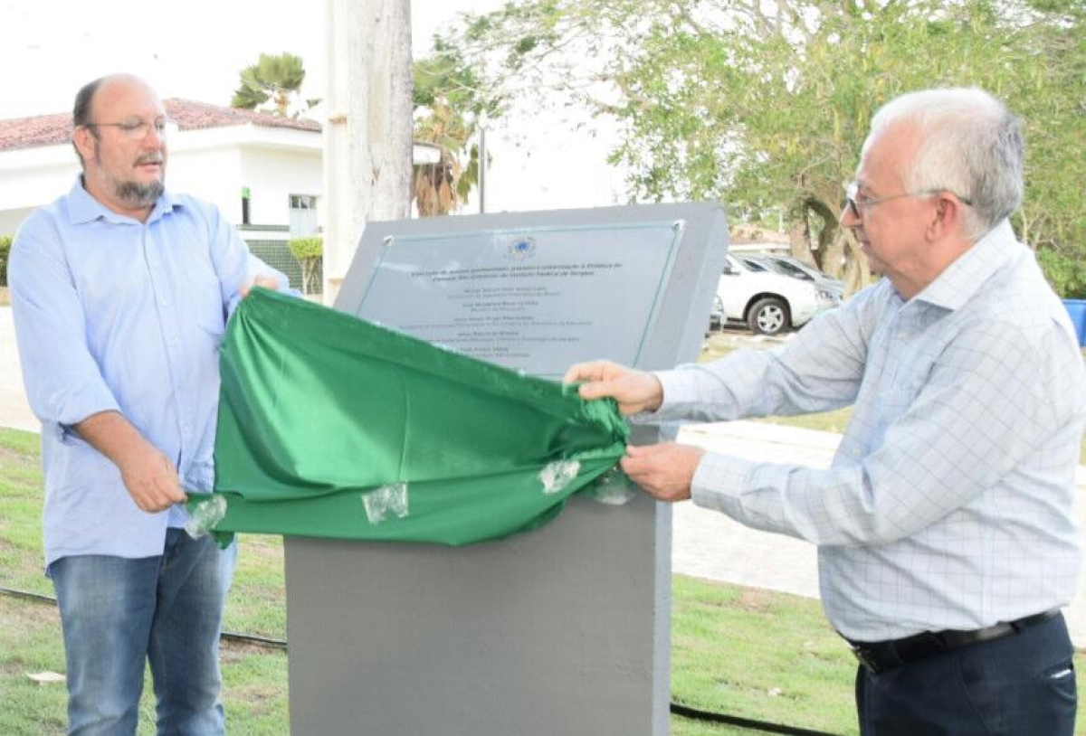Construído com emenda do deputado João Daniel, calçamento do IFS São Cristóvão é inaugurado (Imagem: Márcio Garcez/Assessoria João Daniel) Construído com emenda do deputado João Daniel, calçamento do IFS São Cristóvão é inaugurado (Imagem: Márcio Garcez/Assessoria João Daniel)