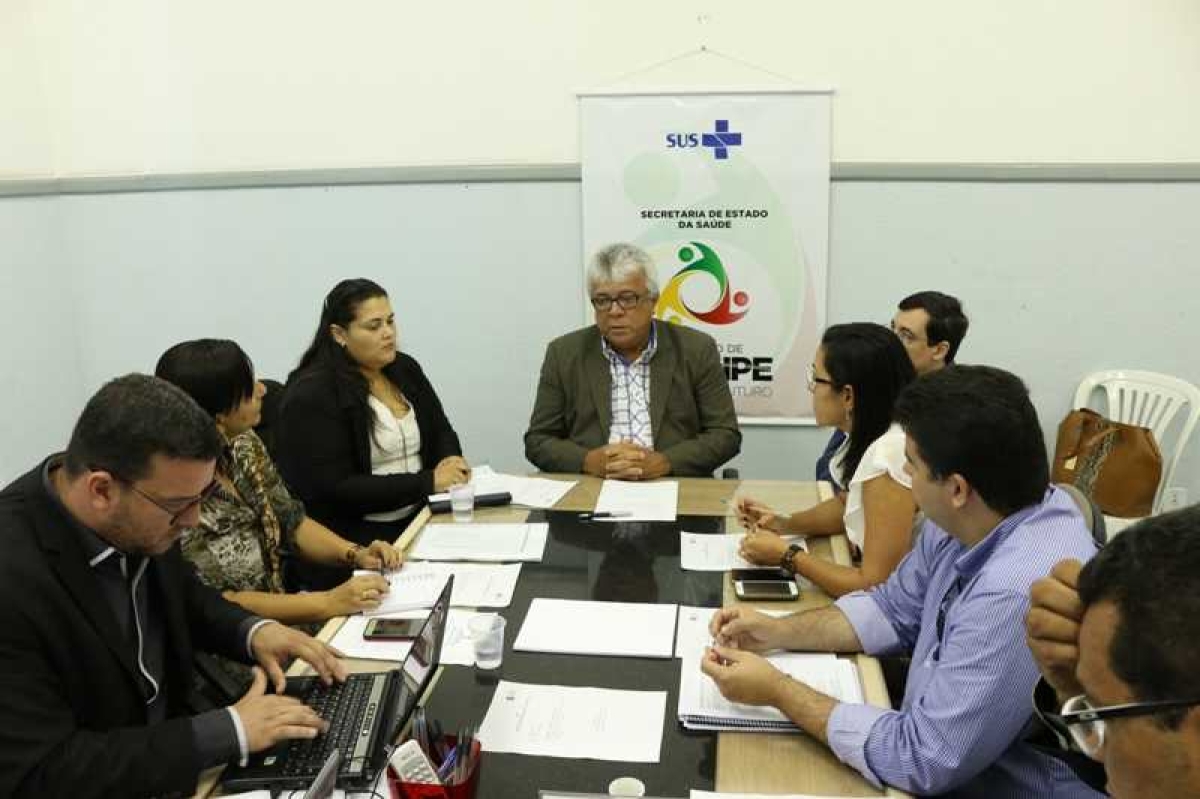 Secretário da Saúde, Almeida Lima, assume interinamente a direção geral da FHS e da Fundação de Saúde Parreiras Horta (Imagem: Morgana Barbosa/SES/SE)