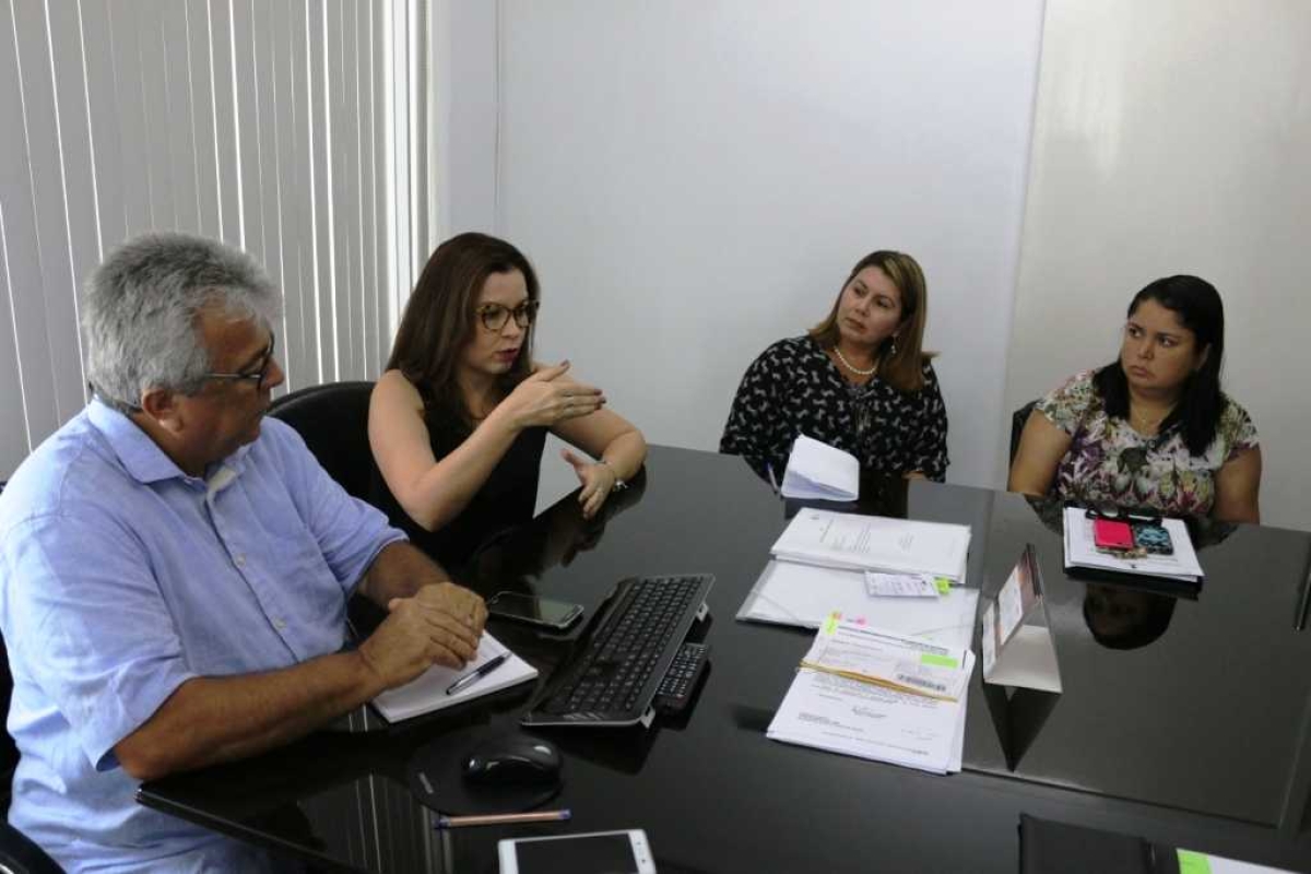Secretário Almeida Lima discute Atenção Oncológica com município de Aracaju (Imagem: Luiza Sampaio/SES/SE)