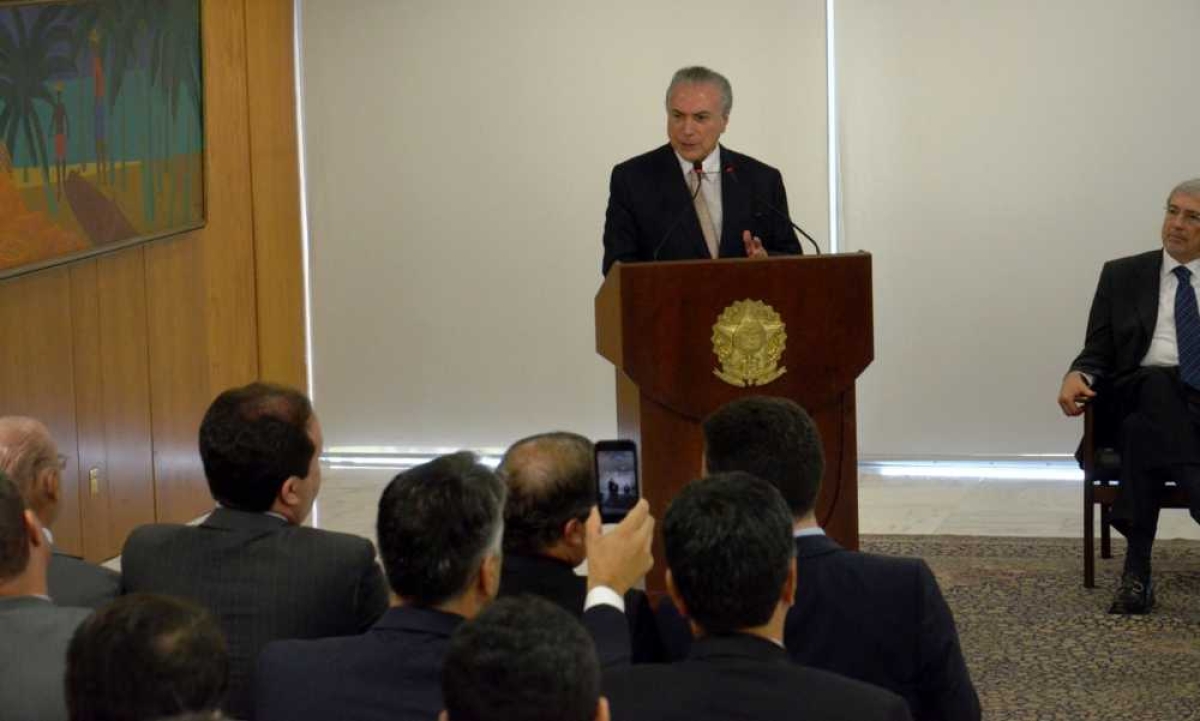Reinicio das obras da BR 101 e duplicação da pista do Aeroporto são liberadas pelo presidente Michel Temer (Imagem: Nefy Dias/Assessoria André Moura)