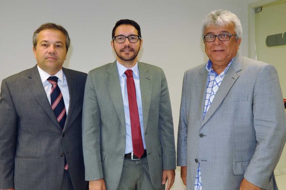 Diálogo e boa relação: Almeida Lima é recebido pelo Ministério Público Estadual (Foto: SES/SE)
