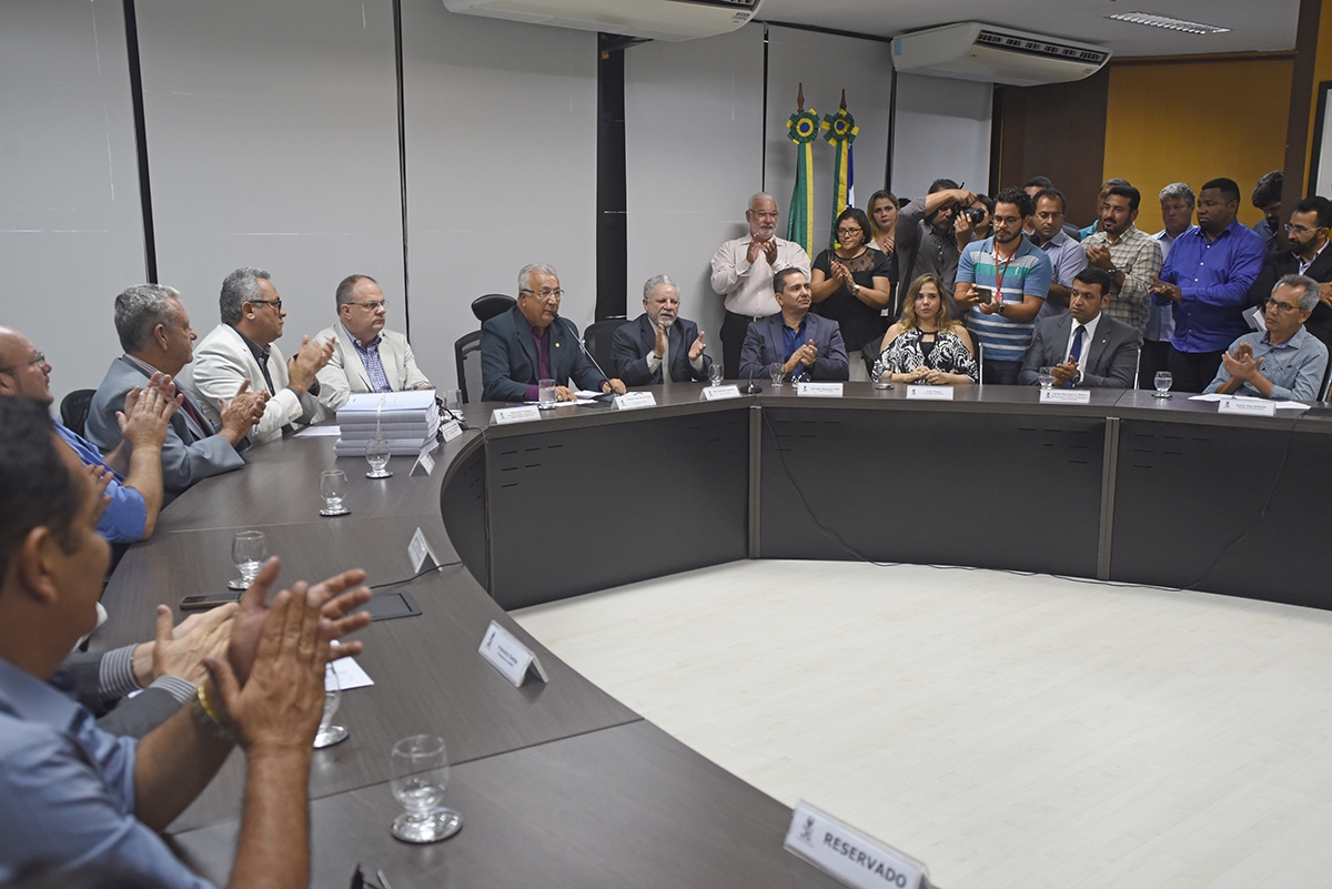 Com a sanção dos planos, os 75 municípios terão condições efetivas, através dos consórcios regionais, de captação de recursos para fazerem os seus aterros (Foto: Marcelle Cristinne/ASN)