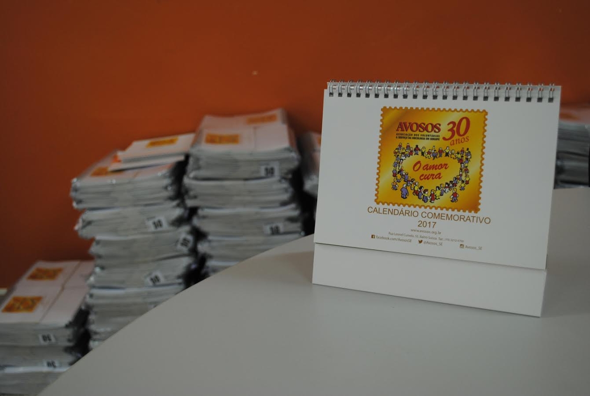 Calendário 2017 da Avosos estará à venda no Shopping Jardins (Imagem: Divulgação/Avosos)