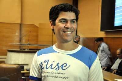 Idealizador e coordenador da Feira de Leitura e do Livro de Sergipe (Flise), Gustavo Aragão (Foto: Jadílson Simões/Agência Alese)