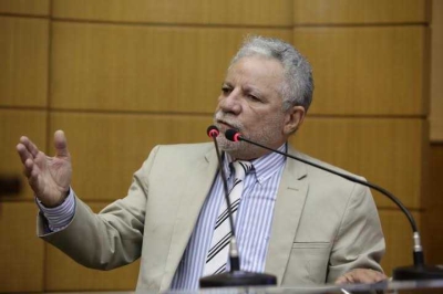 Deputado estadual Francisco Gualberto (Foto: César de Oliveira/Agência Alese) Deputado estadual Francisco Gualberto (Foto: César de Oliveira/Agência Alese)
