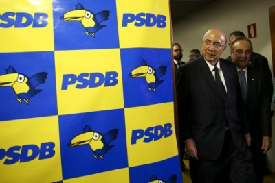 O ministro da Fazenda, Henrique Meirelles, e o líder do PSDB na Câmara, Ricardo Trípoli, após reunião com representantes da bancada (Foto: Marcelo Camargo/Agência Brasil)