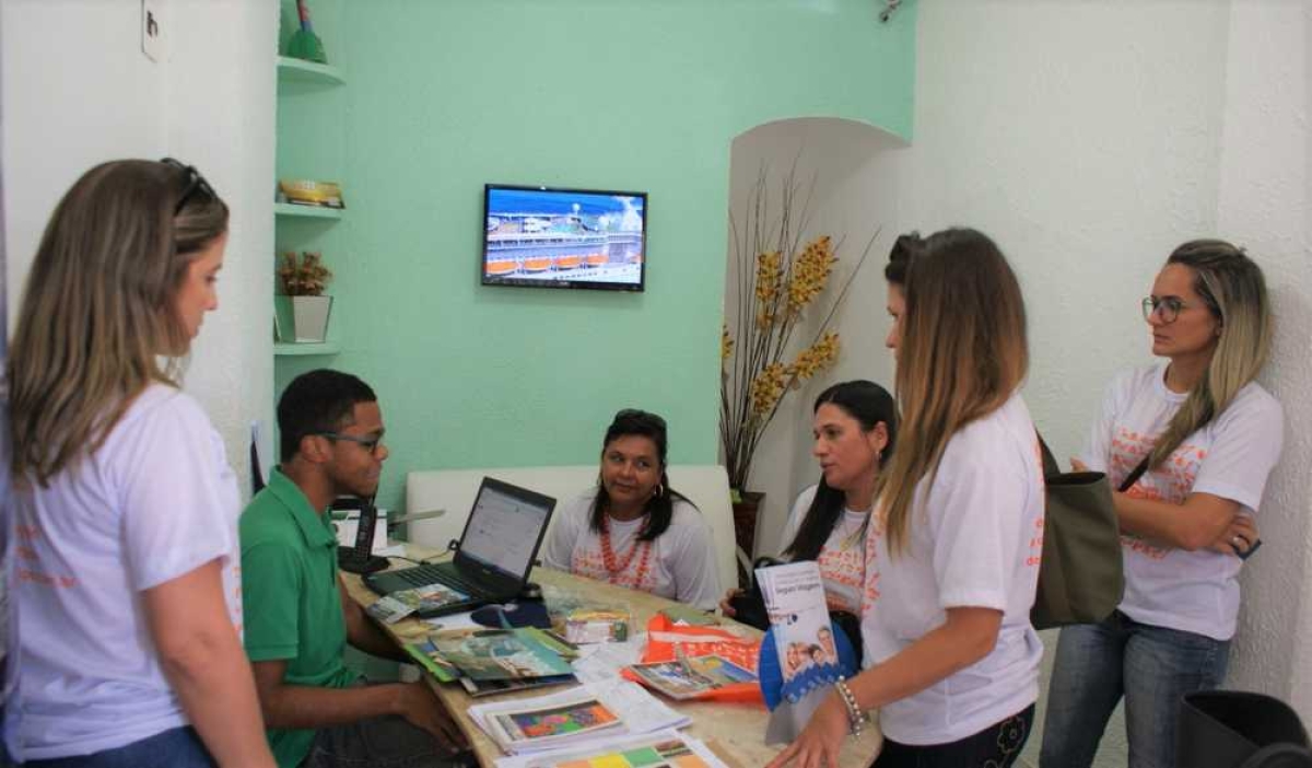 Caravana divulga atrativos turísticos sergipanos na Bahia (Foto: Agência Sebrae)