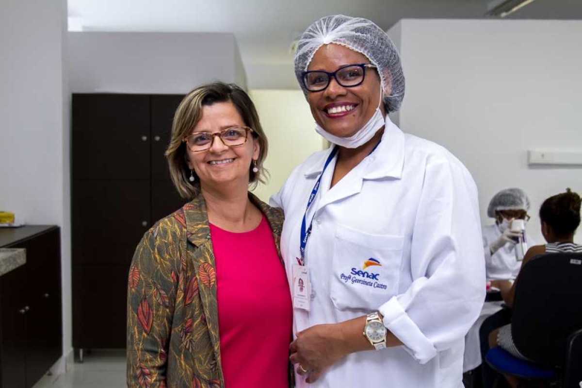 Angélica Carpejani e Georsinete Castro (Foto: Assessoria Senac/SE)