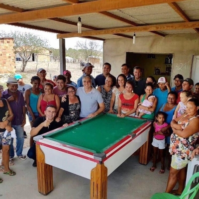 Governo atende Goretti Reis e leva água para lagartenses (Divulgação) Governo atende Goretti Reis e leva água para lagartenses (Divulgação)