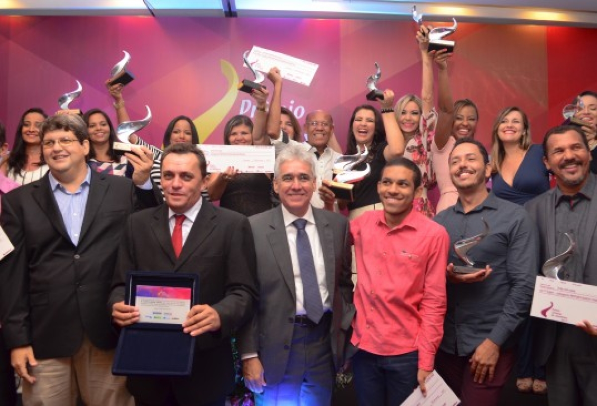 Prêmio Setransp surpreende jornalistas e emociona com homenagem a Almir do Picolé (Foto: Setransp/Aracaju)