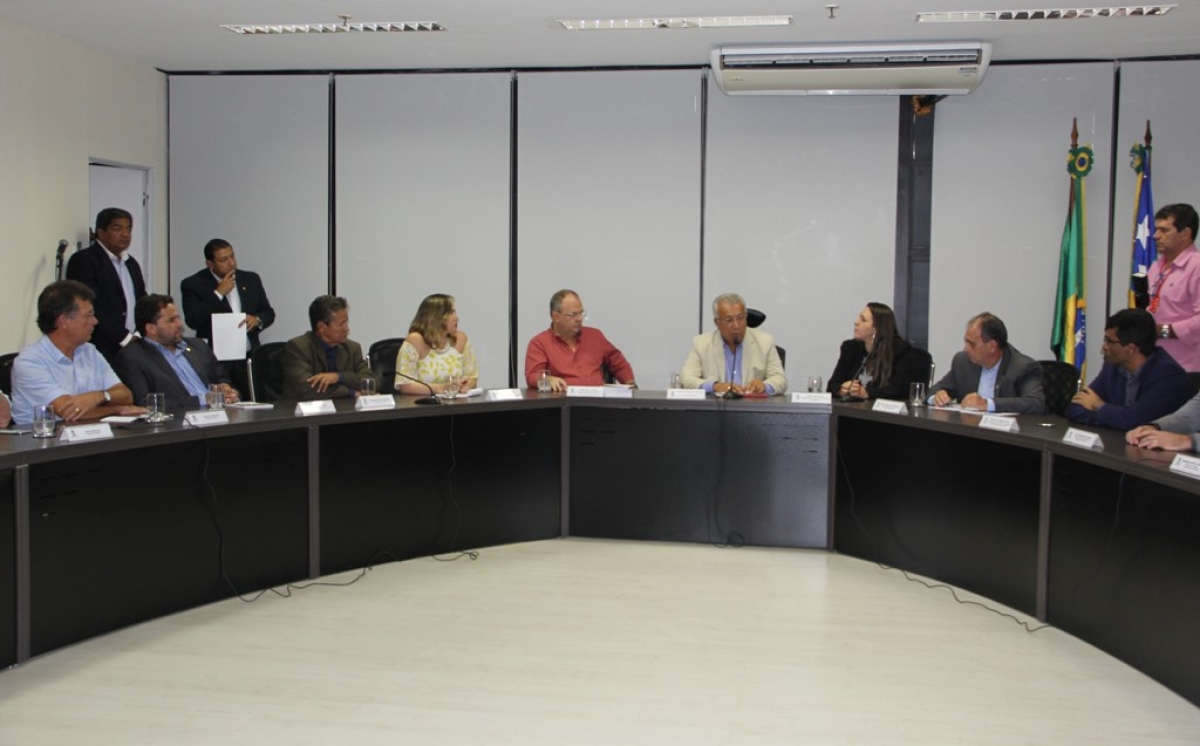 Laércio Oliveira defende a unidade da bancada para a construção do Canal de Xingó (Foto: Assessoria Laércio Oliveira)