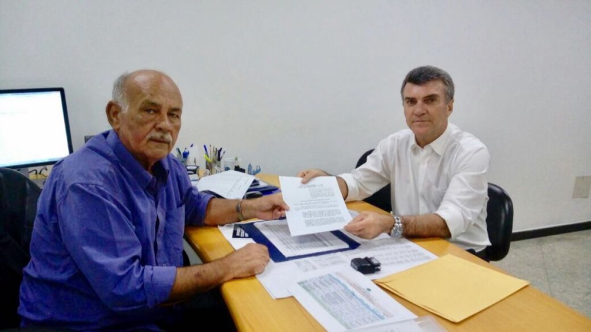 Pres. do Crea-SE, Arício Resende e o deputado estadual, Garibalde Mendonça (Foto: Ascom/Crea-SE)