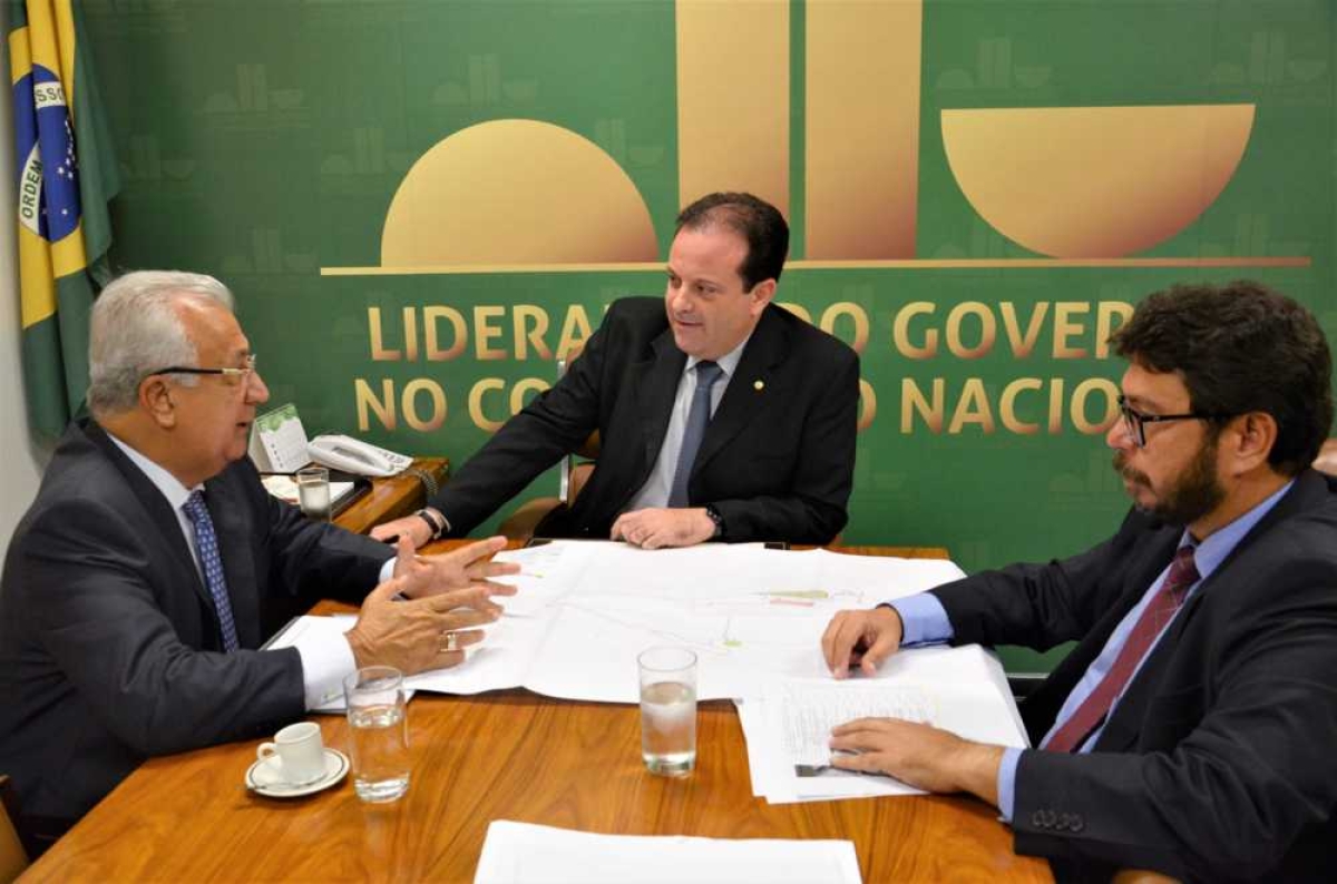 Líder André Moura recebe Jackson Barreto para tratar de projetos estratégicos para Sergipe (Foto: Nefy Dias/Assessoria André Moura)