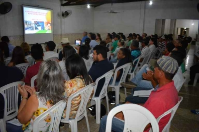 2º encontro dos queijeiros do Alto Sertão sergipano é realizado em Glória (Foto: Pingou Notícias) 2º encontro dos queijeiros do Alto Sertão sergipano é realizado em Glória (Foto: Pingou Notícias)