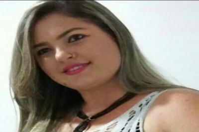 Francilene Costa foi assassinada por volta das 2h30 desta madrugada (Foto: Divulgação Polícia Militar) Francilene Costa foi assassinada por volta das 2h30 desta madrugada (Foto: Divulgação Polícia Militar)