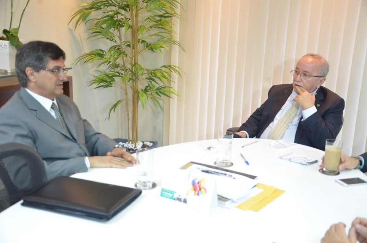 Secretário da Fazenda descarta possibilidade de reajuste salarial para servidores (Foto: Jadilson Simões/Agência Alese) Secretário da Fazenda descarta possibilidade de reajuste salarial para servidores (Foto: Jadilson Simões/Agência Alese)