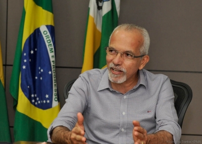 Prefeito recebeu sindicalistas em seu gabinete (Foto: Janaína Santos/PMA) Prefeito recebeu sindicalistas em seu gabinete (Foto: Janaína Santos/PMA)