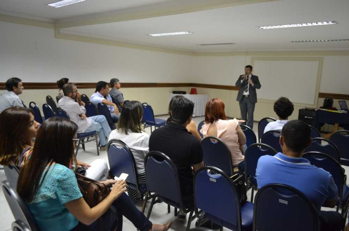 Adepol decide manter reivindicações (Foto: Portal Infonet)