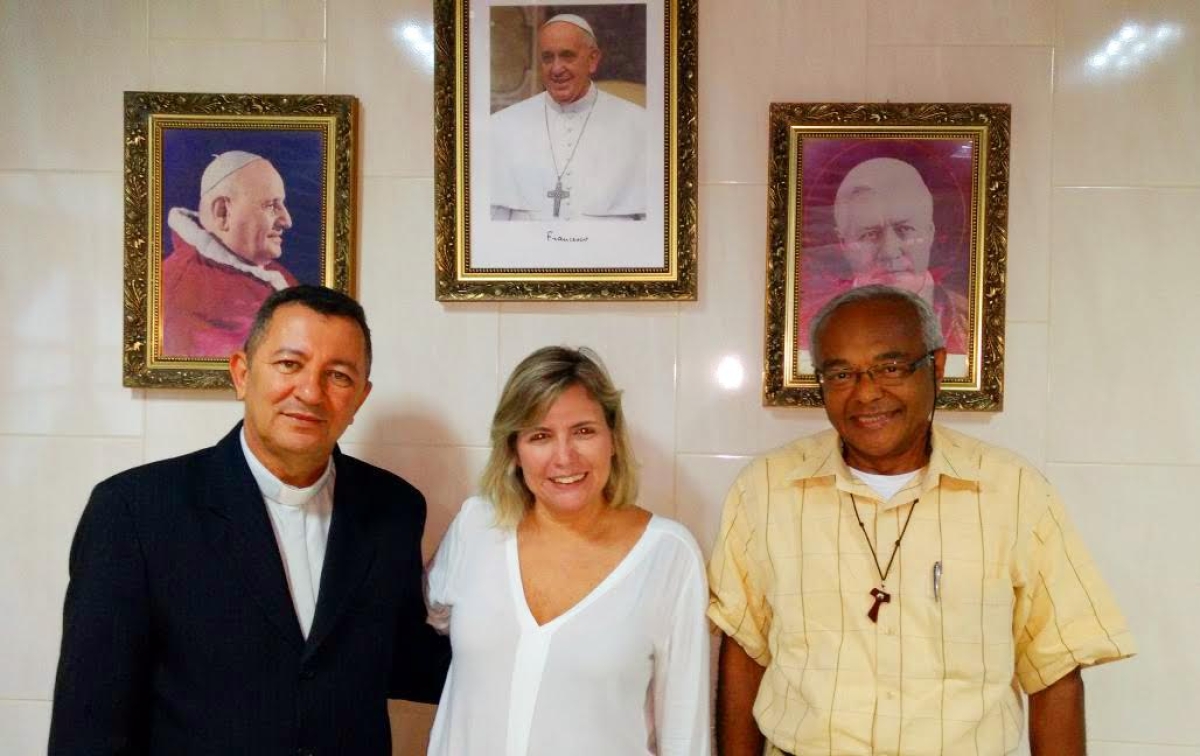 Silvia Fontes visita Dom João José da Costa (Foto: Assessoria Silvia Fontes) Silvia Fontes visita Dom João José da Costa (Foto: Assessoria Silvia Fontes)