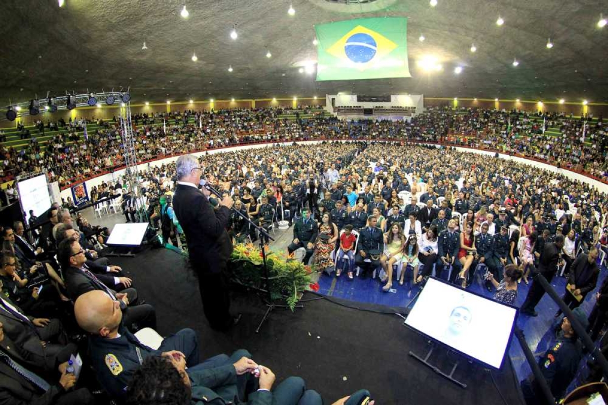 Foram quase 1.300 policiais, entre praças e oficiais, que subiram de patente em um único dia (Foto: André Moreira/ASN)