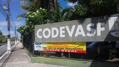 Greve geral: Sinpaf promove Teatro e Protesto na porta da Embrapa (Foto: CUT/SE)