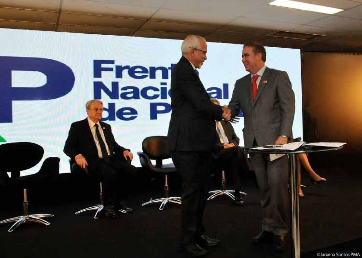 Edvaldo foi eleito para integrar a Diretoria Executiva da Frente Nacional de Prefeitos (Foto: Janaína Santos/PMA) Edvaldo foi eleito para integrar a Diretoria Executiva da Frente Nacional de Prefeitos (Foto: Janaína Santos/PMA)