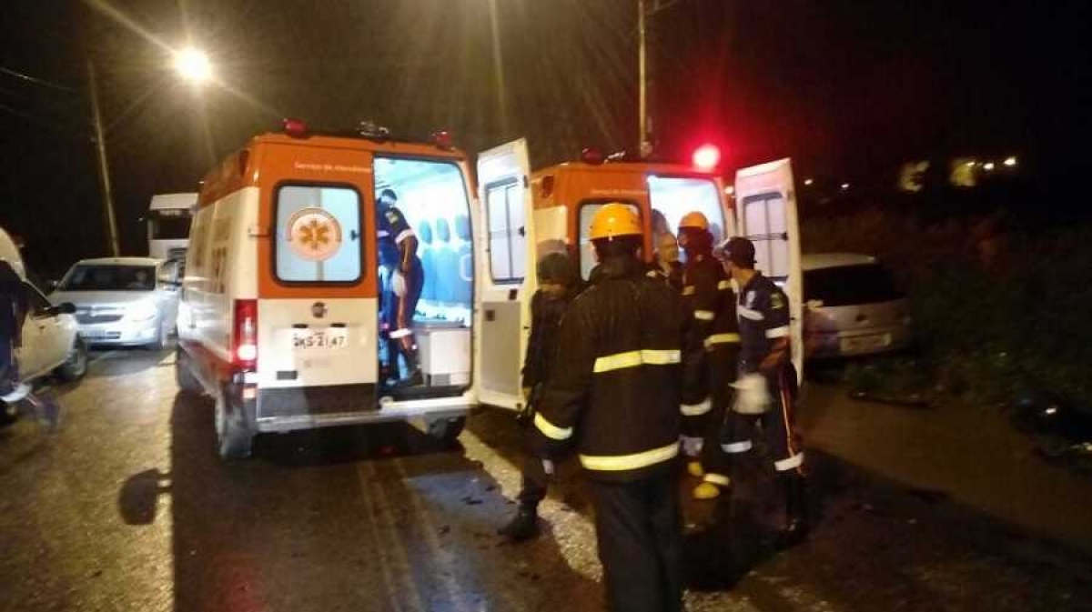 Bombeiros são acionados para dois acidentes graves em Socorro (Foto: SSP/SE) Bombeiros são acionados para dois acidentes graves em Socorro (Foto: SSP/SE)