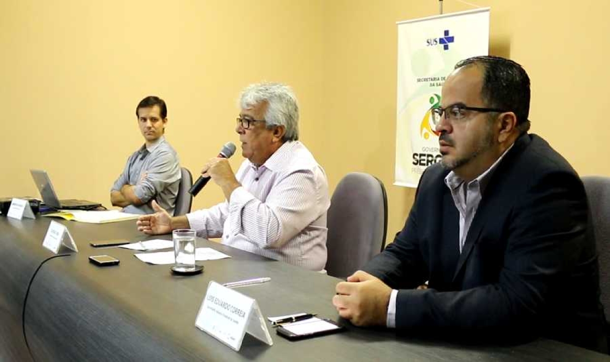 Na reunião foram discutidas estratégias de ação em toda a Rede Estadual de Saúde (Foto: Ricardo Pinho/SES/SE)