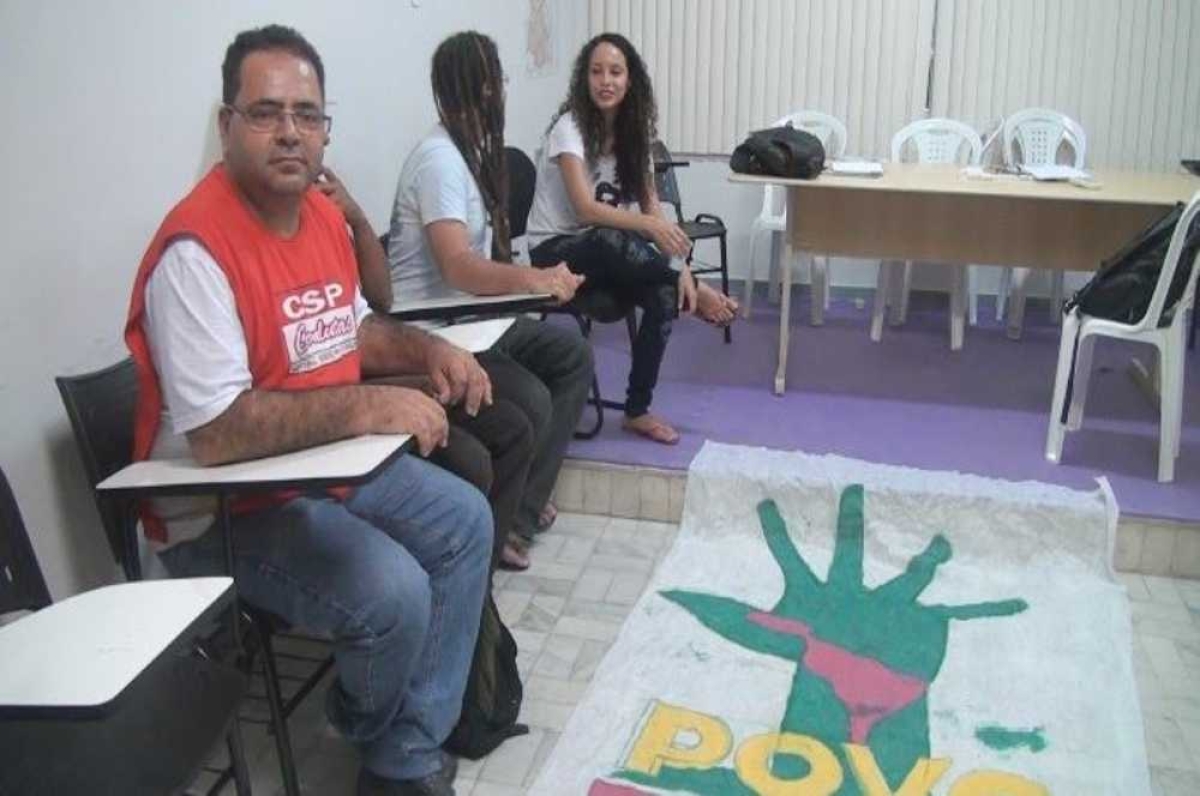 Centrais se reuniram nesta segunda-feira (Foto: Portal Infonet)