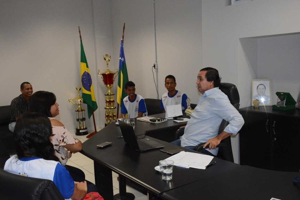 Reunião com dirigentes da Jusama (Foto: Seel/SE)