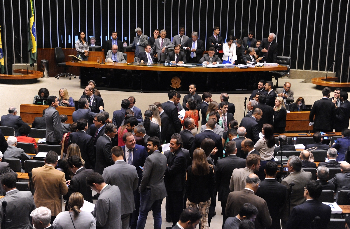 Deputados aprovaram duas taxas para substituir uma outra taxa considerada ilegal pelo STF (Foto: Luis Macedo/Câmara dos Deputados) Deputados aprovaram duas taxas para substituir uma outra taxa considerada ilegal pelo STF (Foto: Luis Macedo/Câmara dos Deputados)